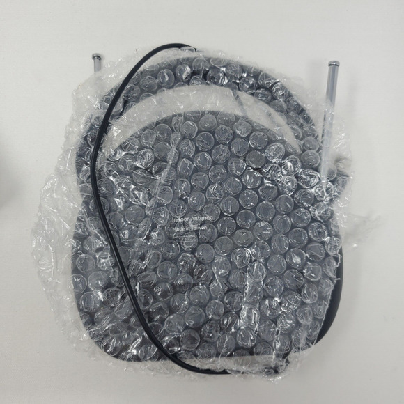 Onn Indoor HDTV Antenna NEW 0NA16AV002 Black Built-In Coax Cable - Picture 5 of 8